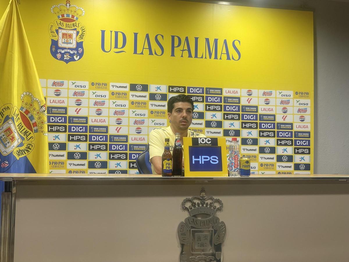 Enrique Clemente en rueda de prensa
