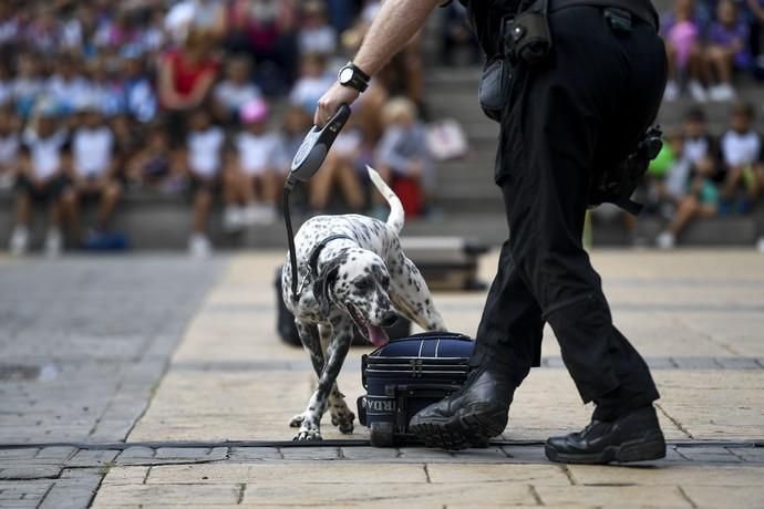 27-09-19 LAS PALMAS DE GRAN CANARIA. . LAS PALMAS DE GRAN CANARIA. Jornada de puertas abiertas de la Policía Nacional en el Parque Juan Pablo II. Fotos: Juan Castro.  | 27/09/2019 | Fotógrafo: Juan Carlos Castro