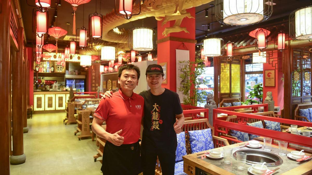 El restaurante de A Coruña elegido para rodar la nueva temporada de ‘Clanes’ de Netflix: "Buscaban un lugar que recordase a China"