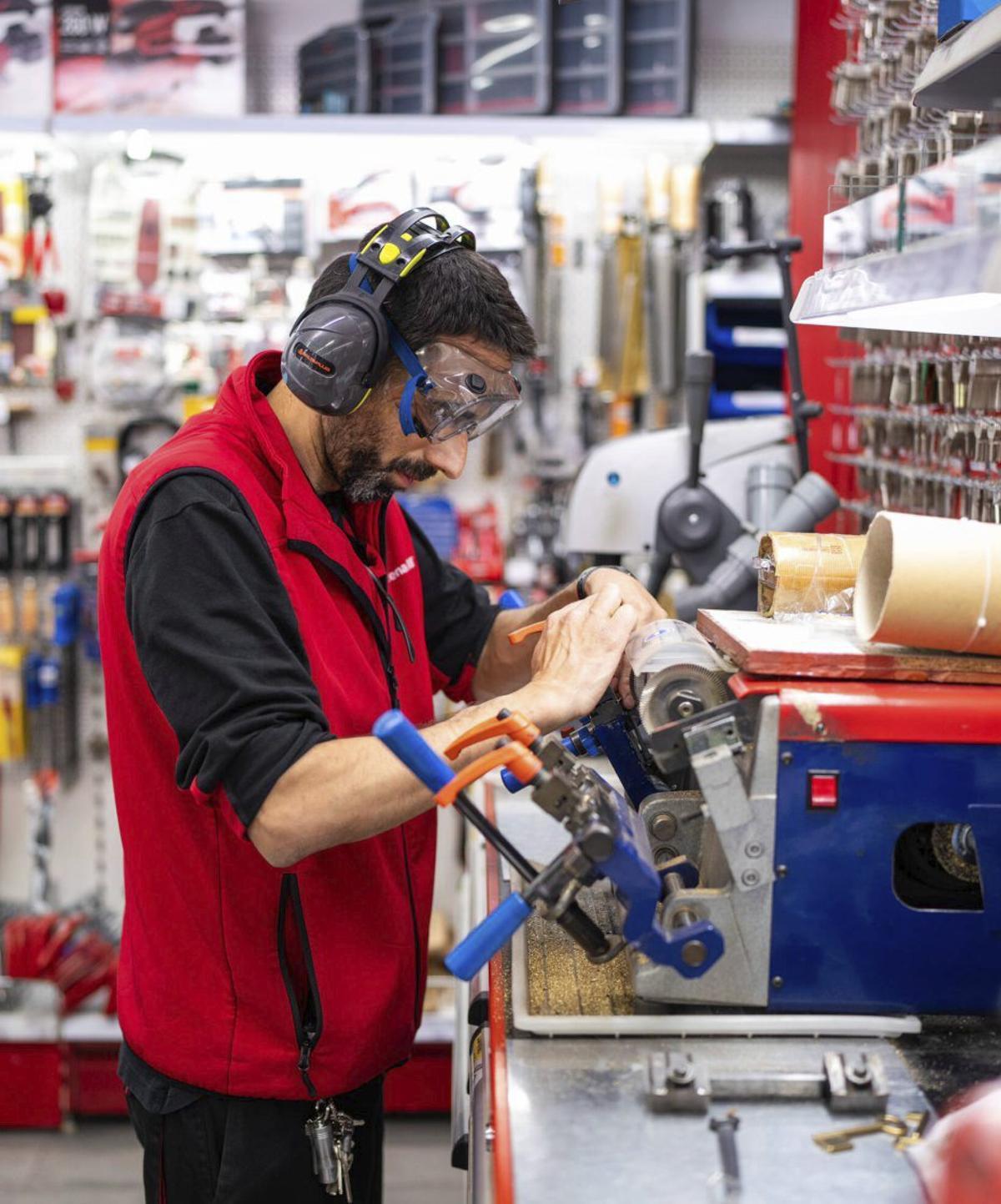 Brussel·les denuncia Espanya per no deixar que els autònoms facturin sense IVA