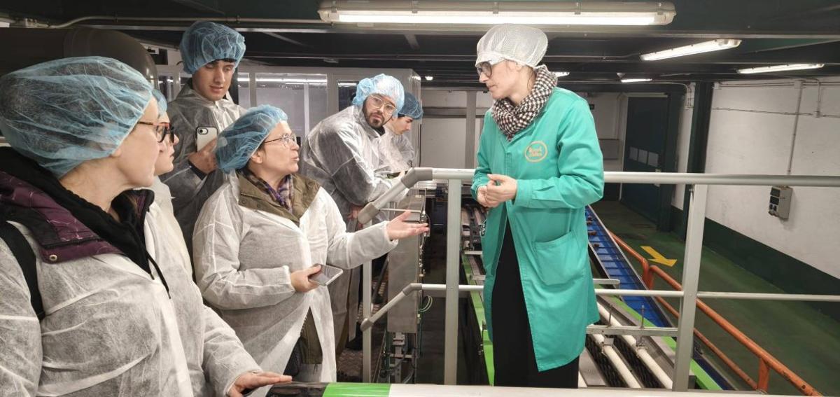 Horsal, Kiwi Atlántico y A Saleta reciben a alumnos de A Granxa | NOÉ PARGA