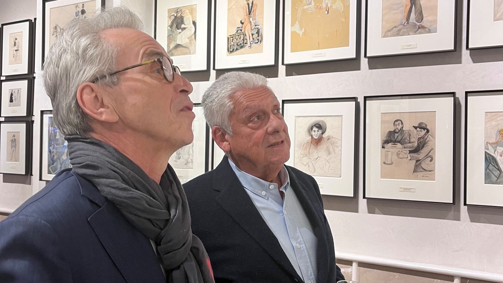 El hotelero Jordi Clos, en el hotel Astoria, con el director del Museu Picasso de Barcelona, Emmanuel Guigon.