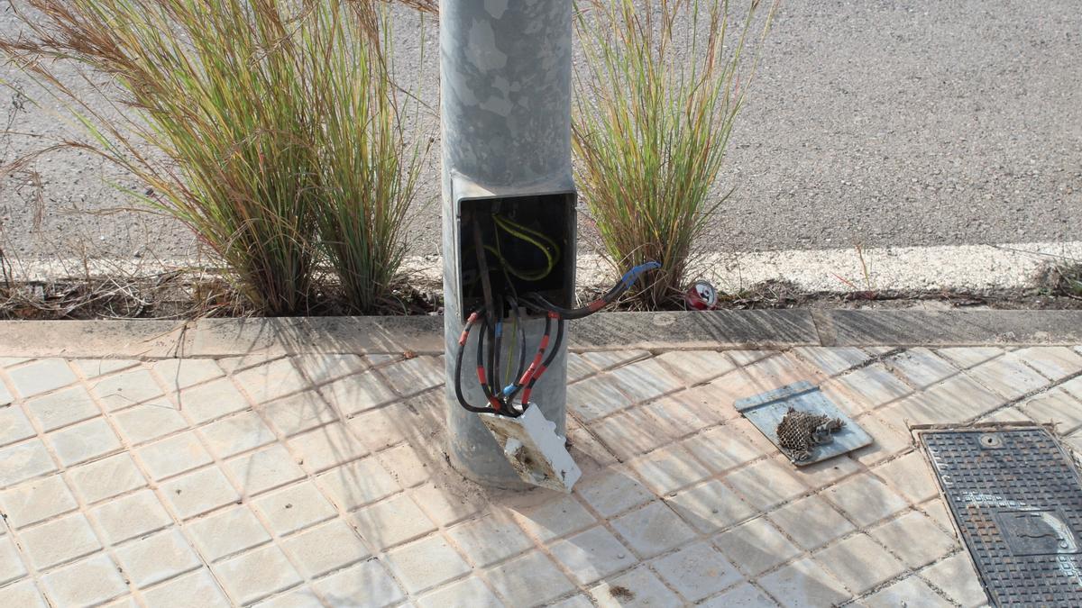 Robo de cable eléctrico en un polígono de l&#039;Alcúdia.
