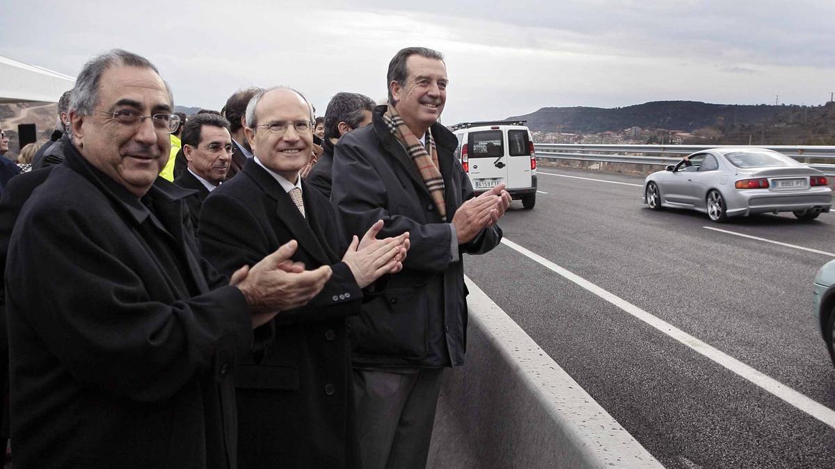 Nadal y Montilla, en 2007, durante el estreno del desdoblamiento de la C-16 entre Puig-Reig y Berga