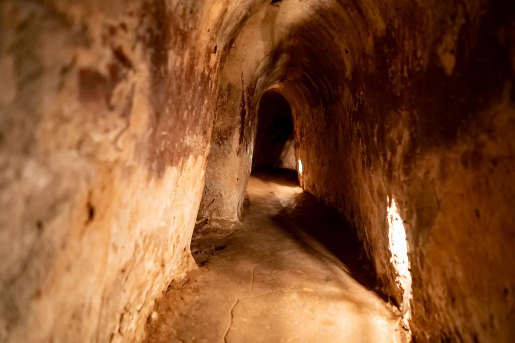 En estos túneles vivían miles de personas