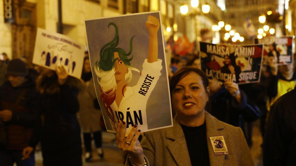 Zaragoza se echa a la calle contra la violencia machista