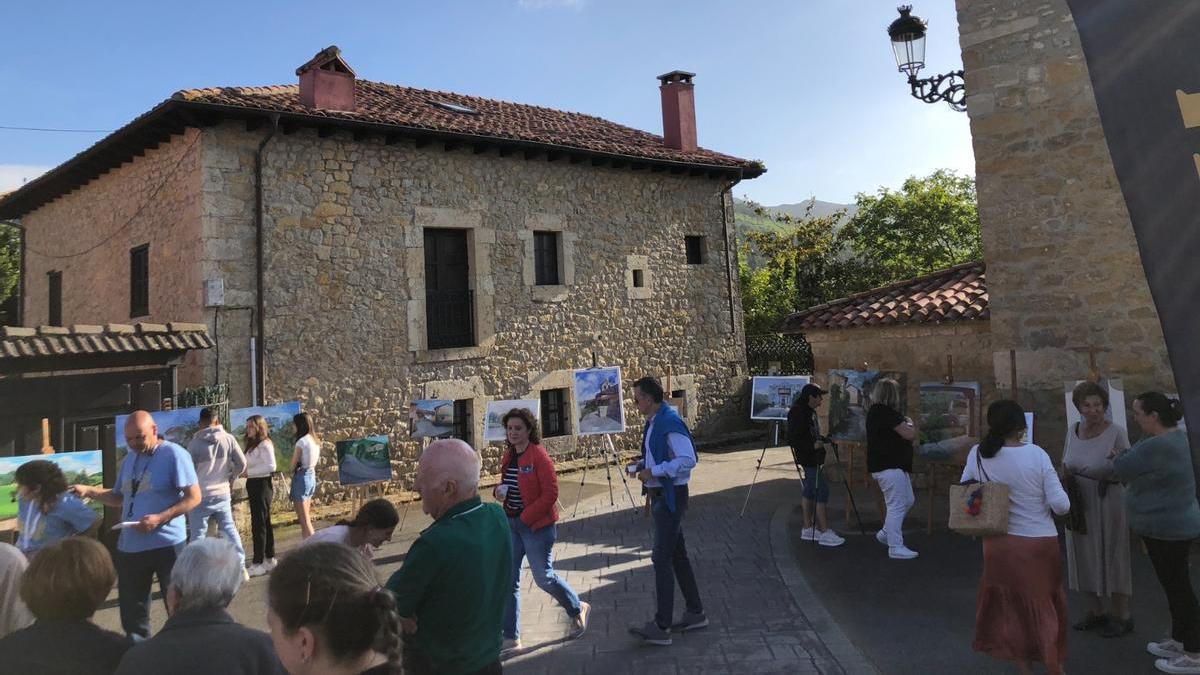 Exposición en la plaza de Villanueva.