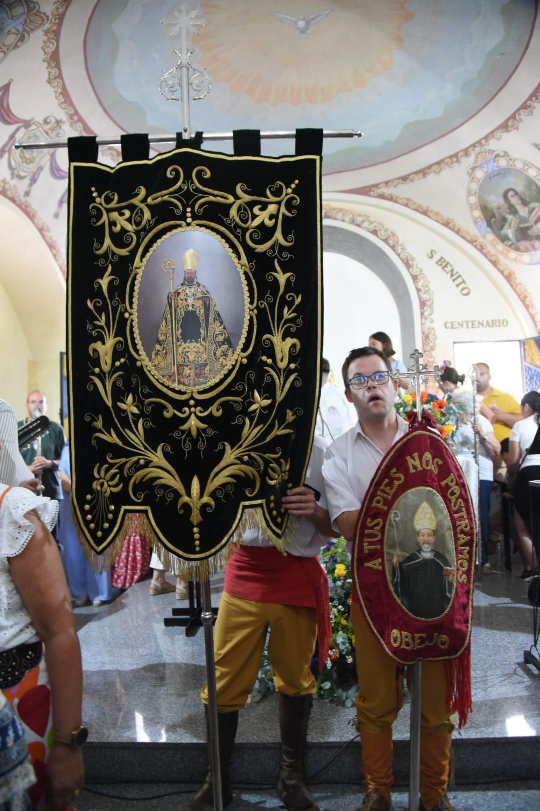 Obejo celebra su tradicional Danza de las Espadas en honor de San Benito