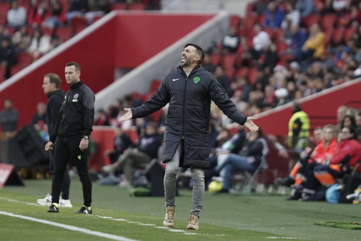 El Mallorca ha vencido al Elche (3-1) en el último partido de 2025 en Son Moix