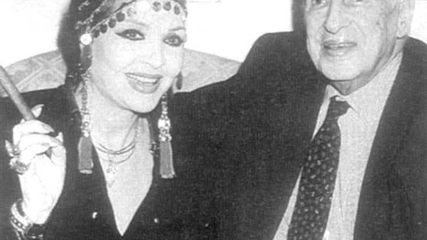 Sara Montiel y Severo Ochoa en una fotografía de los años noventa.