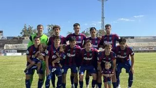 El Poblense pierde en el descuento ante un Castellonense con diez