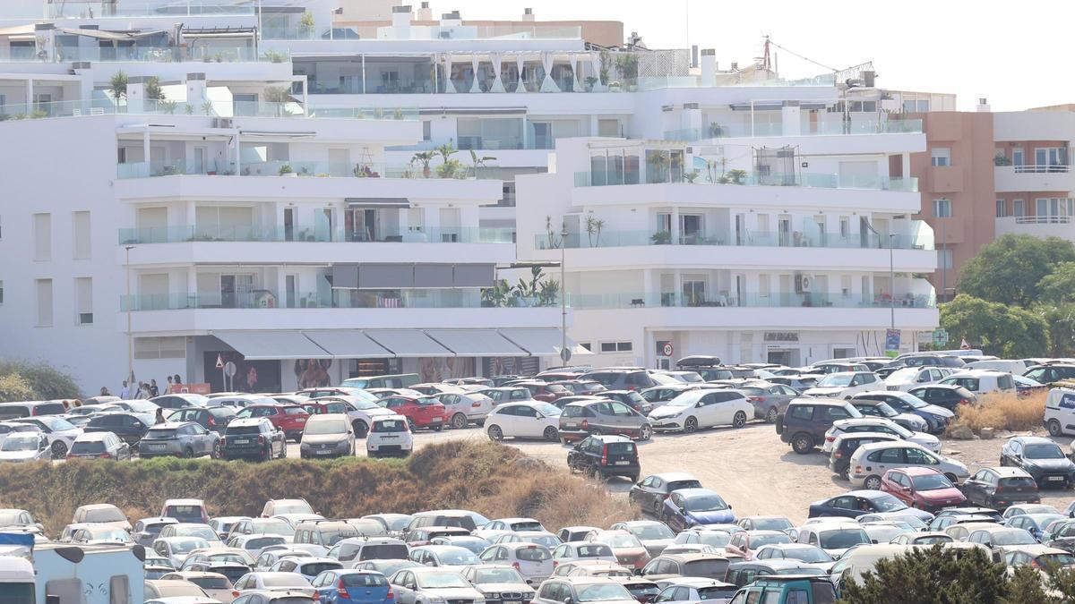 Aparcamiento en ses Variades el pasado verano.