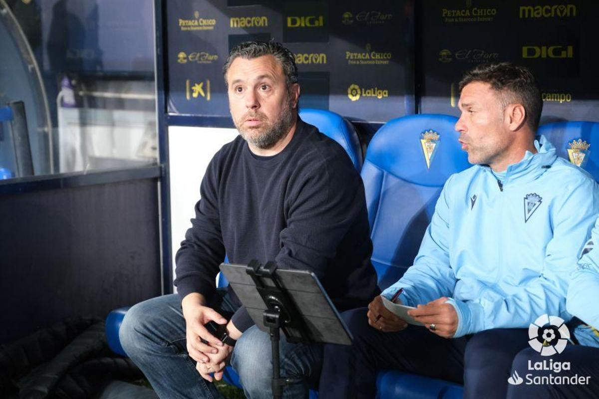 Sergio González indignado con el arbitraje