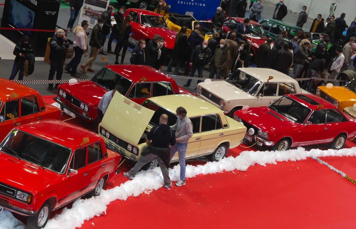 Vehículos históricos en el Retromóvil Madrid