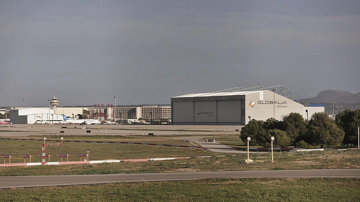 En el hangar de Air Europa, en la imagen, también se brinda mantenimiento a flota de terceros.