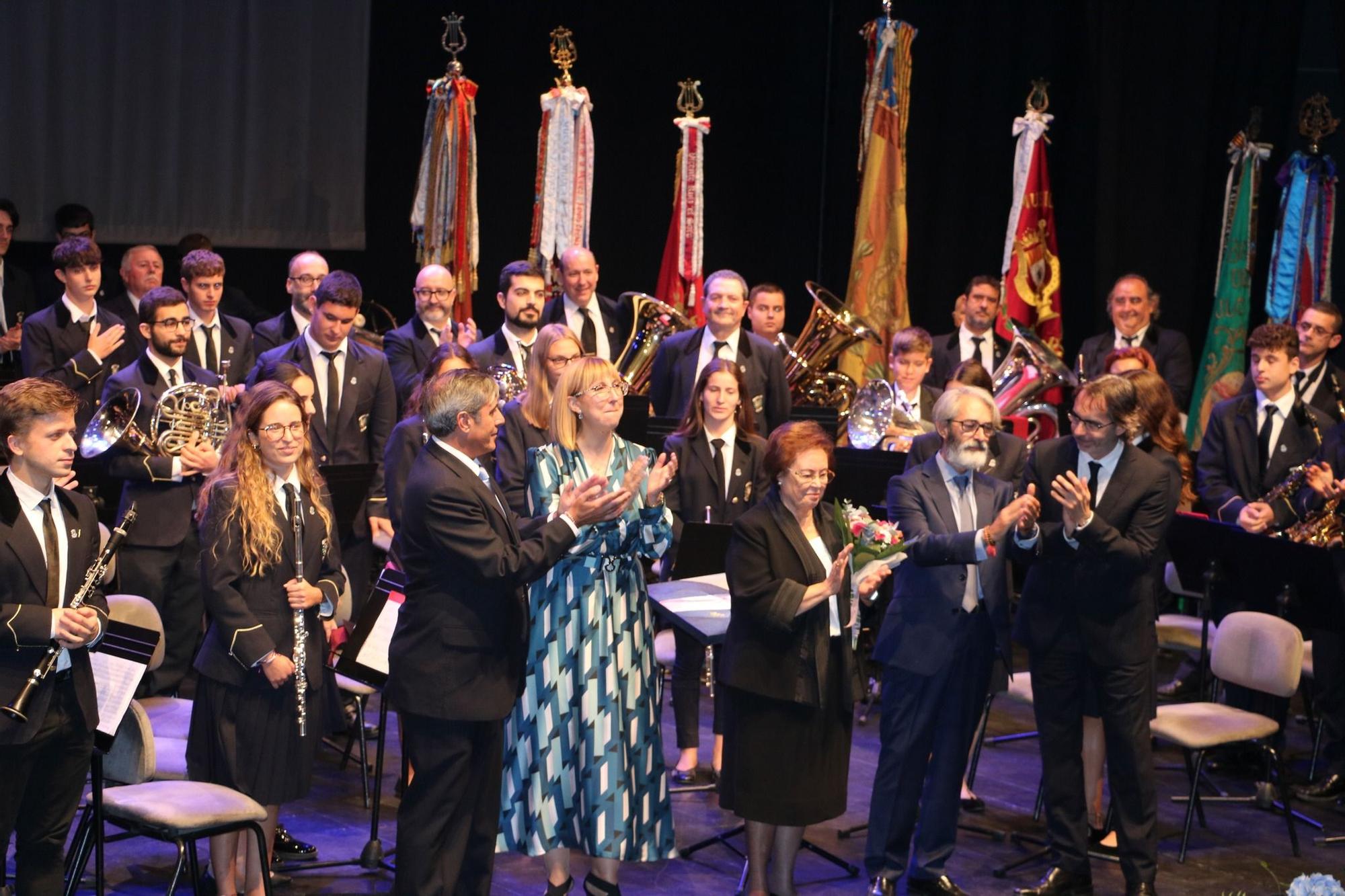 Quart rinde homenaje a Ángel Asunción
