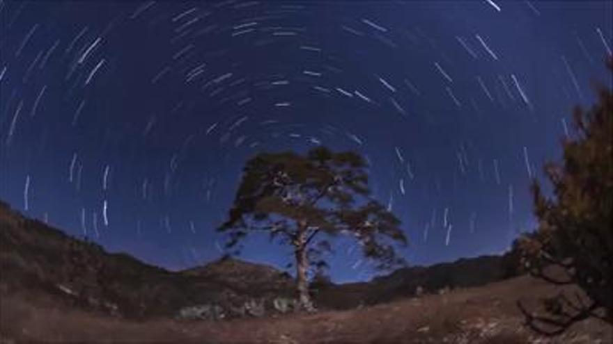 Time Lapse Circumpolar del Pino de Casandra en la Presa de Las Niñas