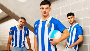 La primera camiseta del Espanyol para la temporada 2024-25.