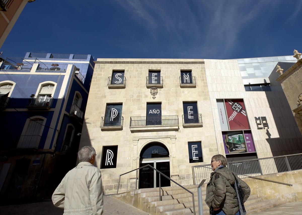 Fachada del Museo de Arte Contemporáneo de Alicante (MACA)
