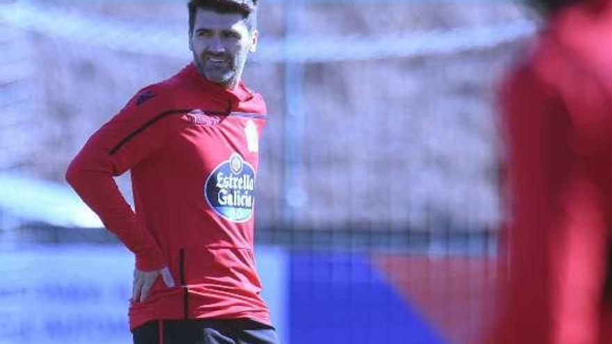 Vítor Silva, durante un entrenamiento en Abegondo.