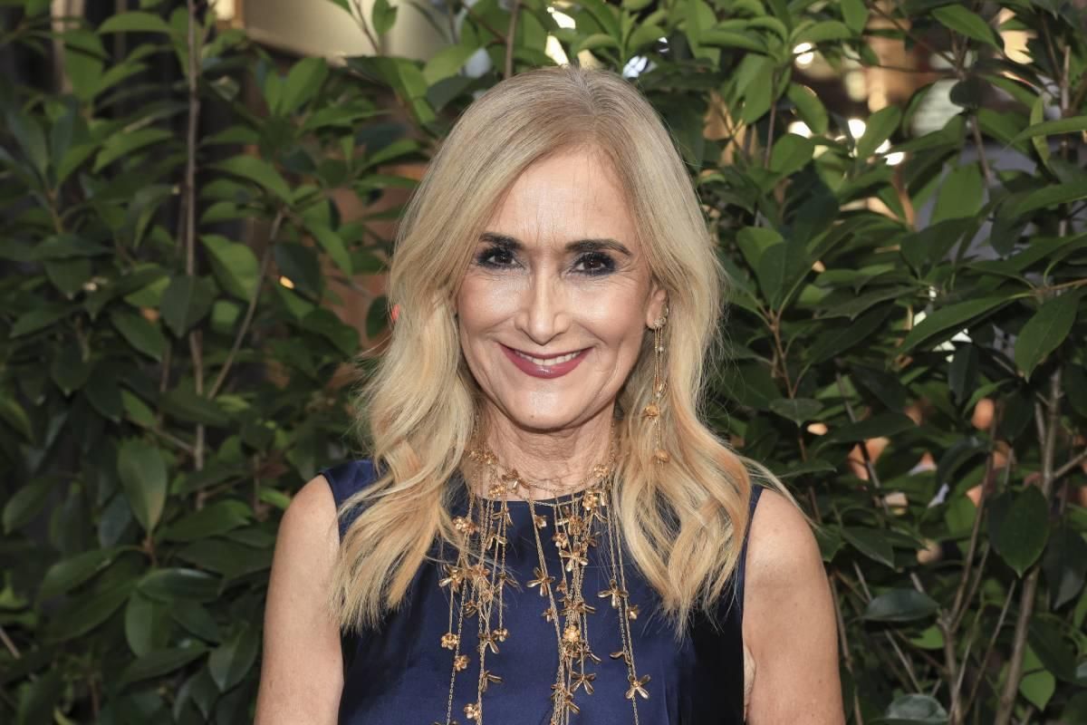 Cristina Cifuentes no se ha querido perder la fiesta de cumpleaños de su ahora compañero de programa