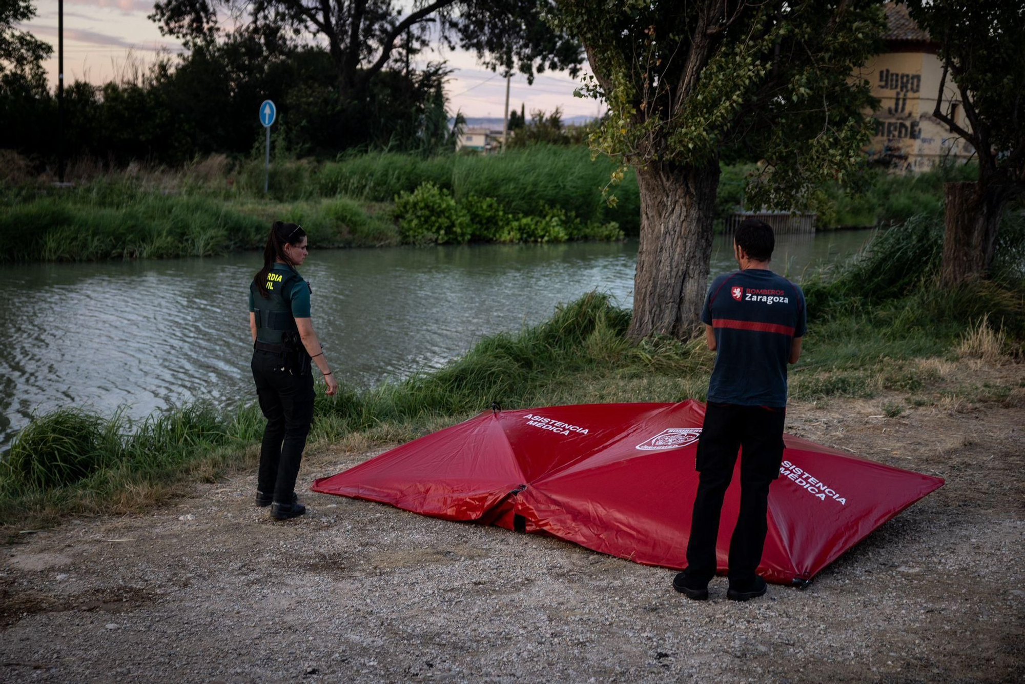 En imágenes | Encontrado el cuerpo de una mujer en el Canal Imperial en Zaragoza