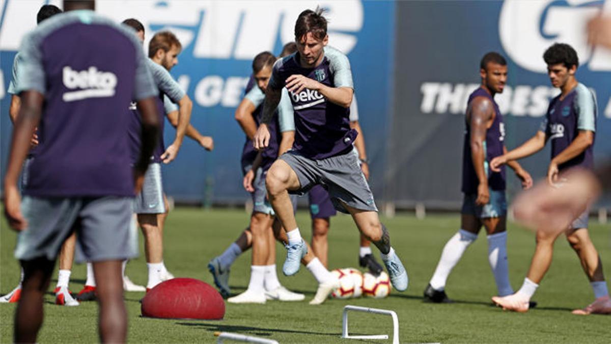 El Barça entrena ocn la mirada puesta en el Leganés