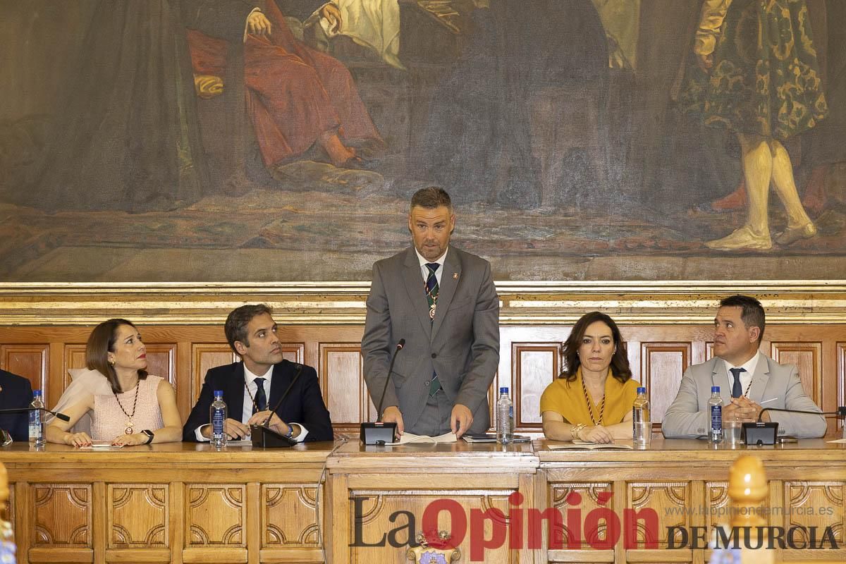 Así se ha vivido el emocionante acto del nombramiento de 'Hijo Predilecto' de Caravaca al doctor Juan Manuel Laborda