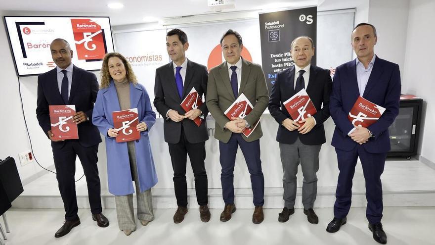 La pérdida del poder adquisitivo de los murcianos choca con el crecimiento de la economía regional