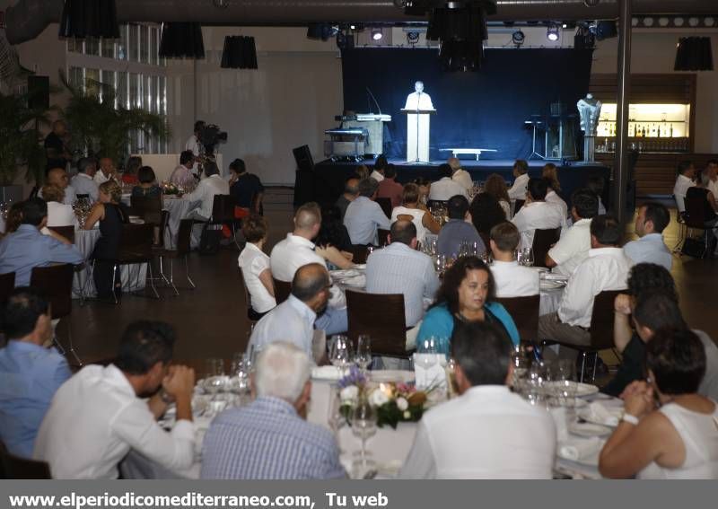 GALERÍA DE FOTOS - Las mejores imágenes de la cena de bienvenida a los alcaldes de Castellón