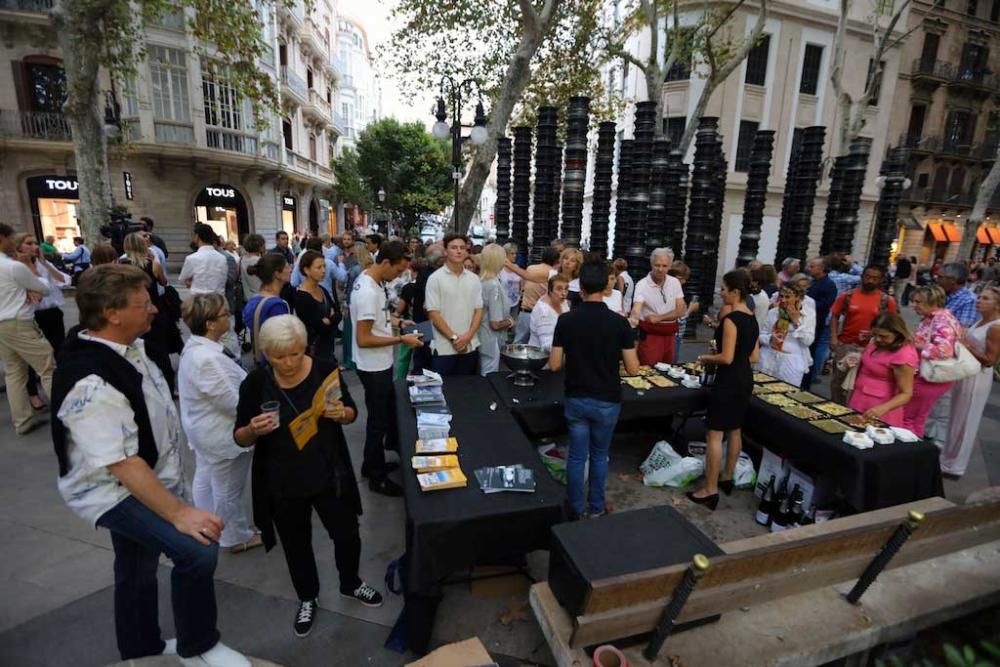 Palma brinda  y se rinde al arte, Nit de l'art