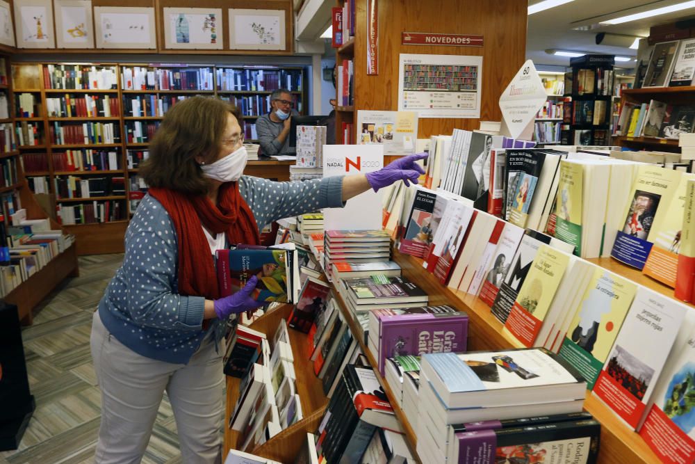 Apertura de librerías en Málaga con la fase 0.