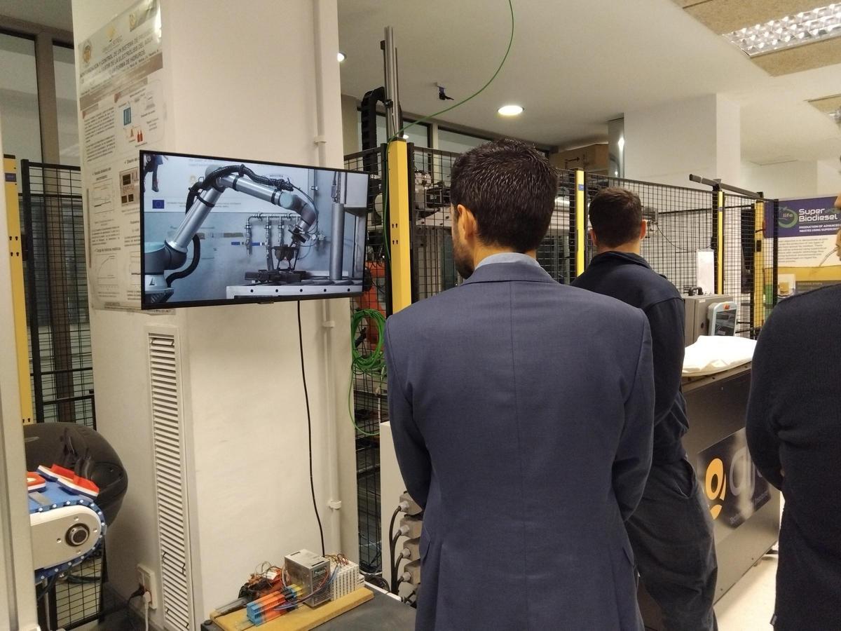 Pruebas de laboratorio en AIJU dentro del proyecto.