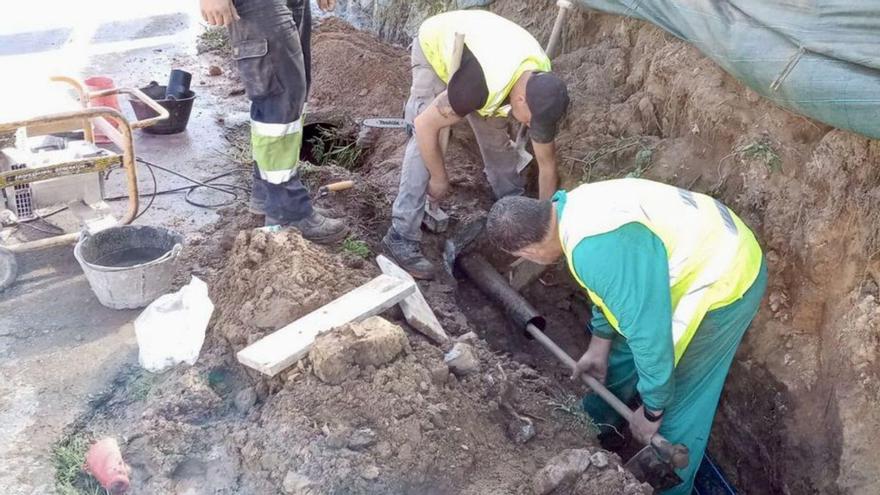 Trabajos de conexión de las tuberías.