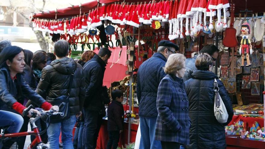 Mercadillo navideño en Barón de Cárcer.