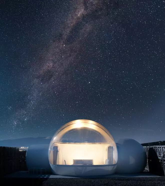 5 hoteles burbuja para dormir bajo las estrellas