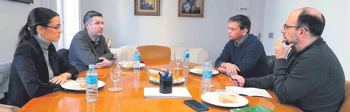 -Desayuno sobre el Cáncer de Colon, organizado por Opinión de Málaga.