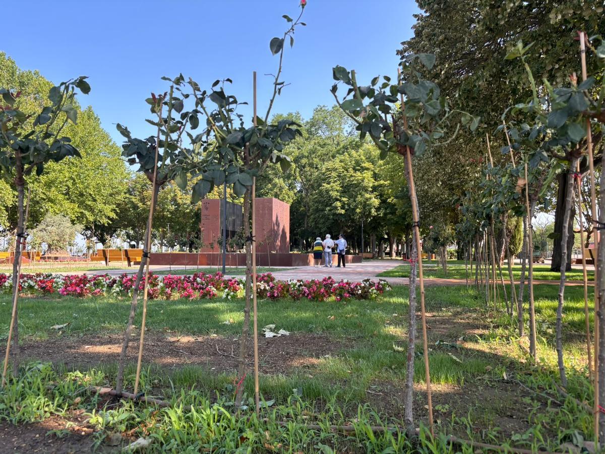 GALERÍA | Apertura del paseo de la Rosaleda en la Mota de Benavente