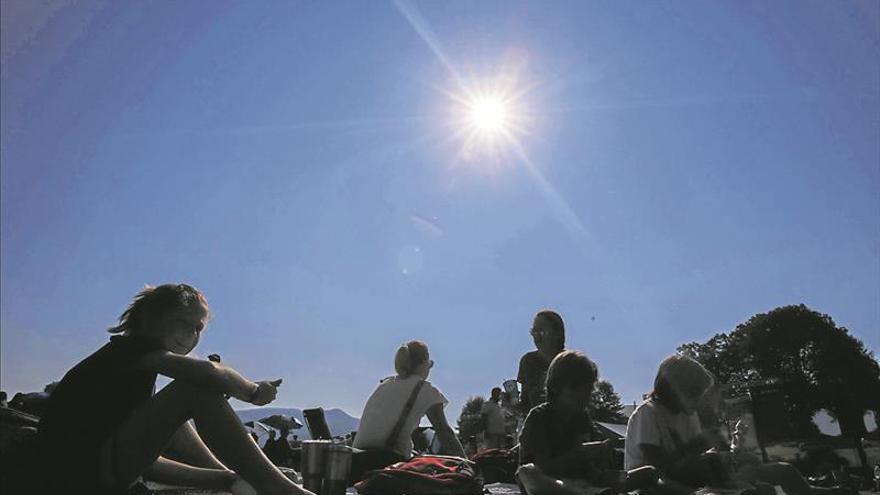 El eclipse triunfa en el planeta