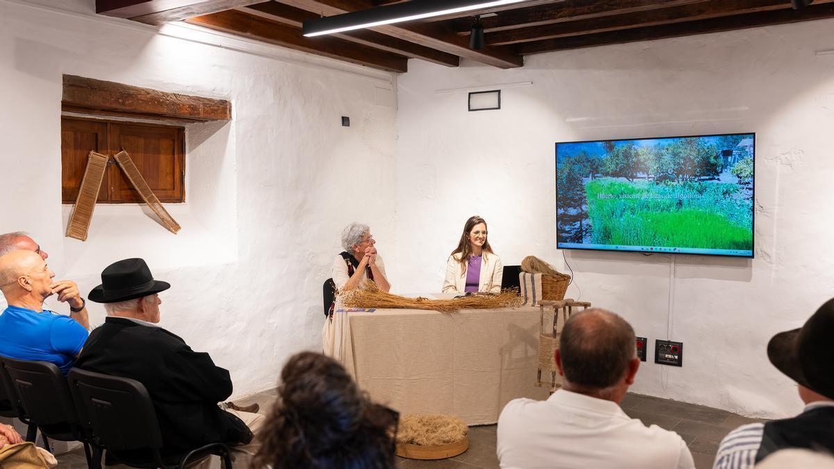 Gáldar presenta la memoria del lino en Risco Caído y las Montañas Sagradas