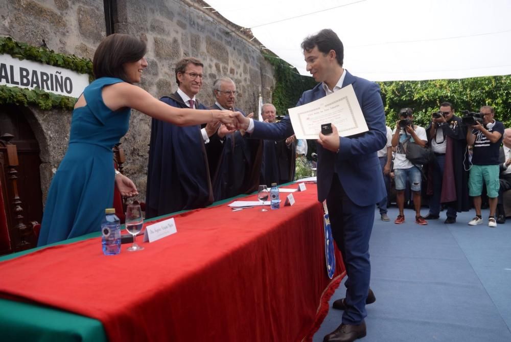 Alberto Núñez Feijóo presidió un acto en el Pazo de Fefiñáns en el que el protagonista inesperado fue el intenso calor.