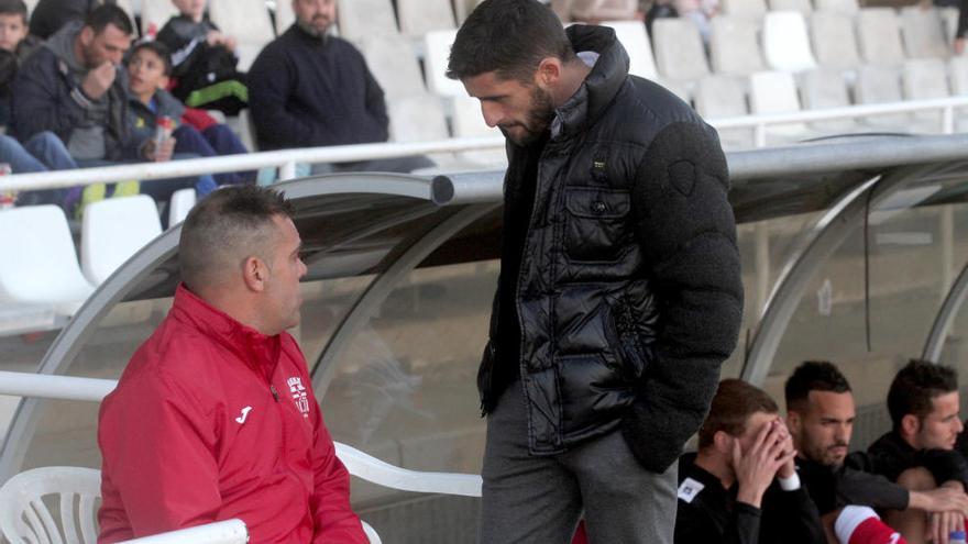 Víctor Fernández junto a Chuchi Macón, su segundo