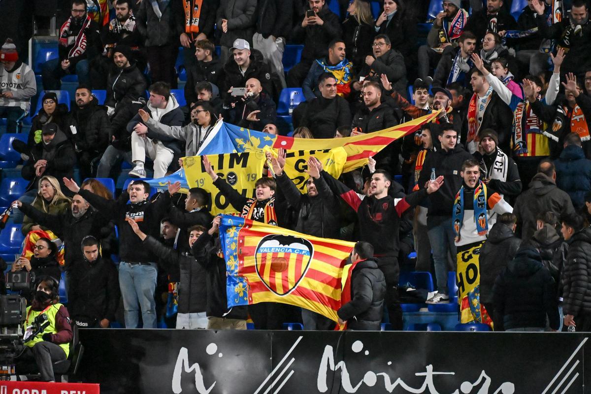 El Eldense cae eliminado de la Copa del Rey frente al Valencia (0-2)