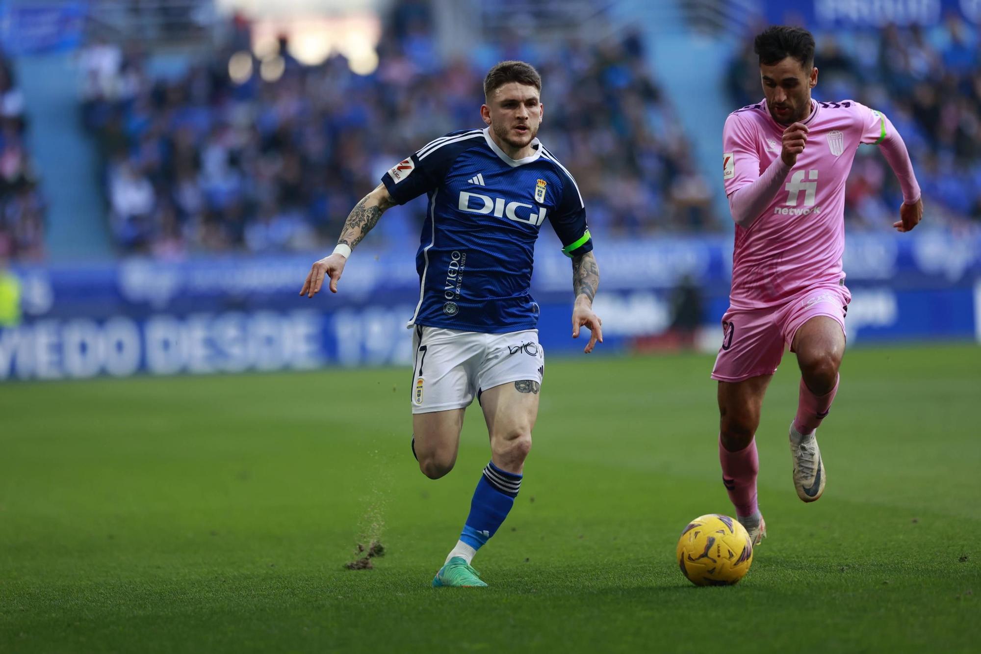 Así fue el partido entre el Real Oviedo y el Eldense