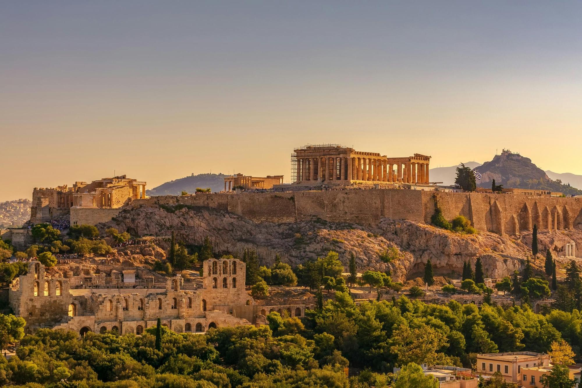 Atenas e Islas Griegas: itinerario, fechas ideales y precios para uno de los viajes más cómodos (y completos) desde España