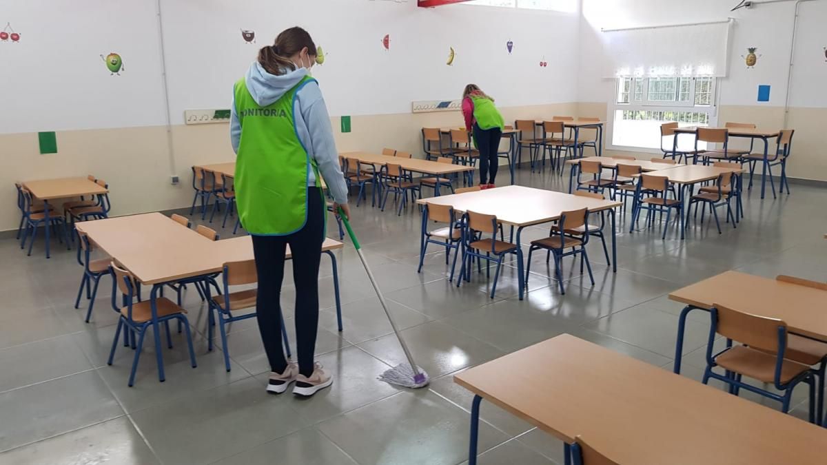 Así se desinfectan los colegios de Córdoba