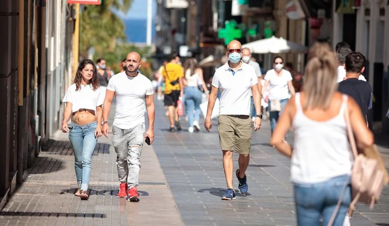 Primer día sin mascarilla en exteriores en Tenerife