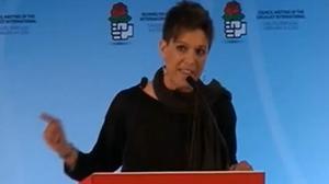 La jove socialista va criticar a Cascais l’acomodament i l’elitisme dels seus companys de partit.