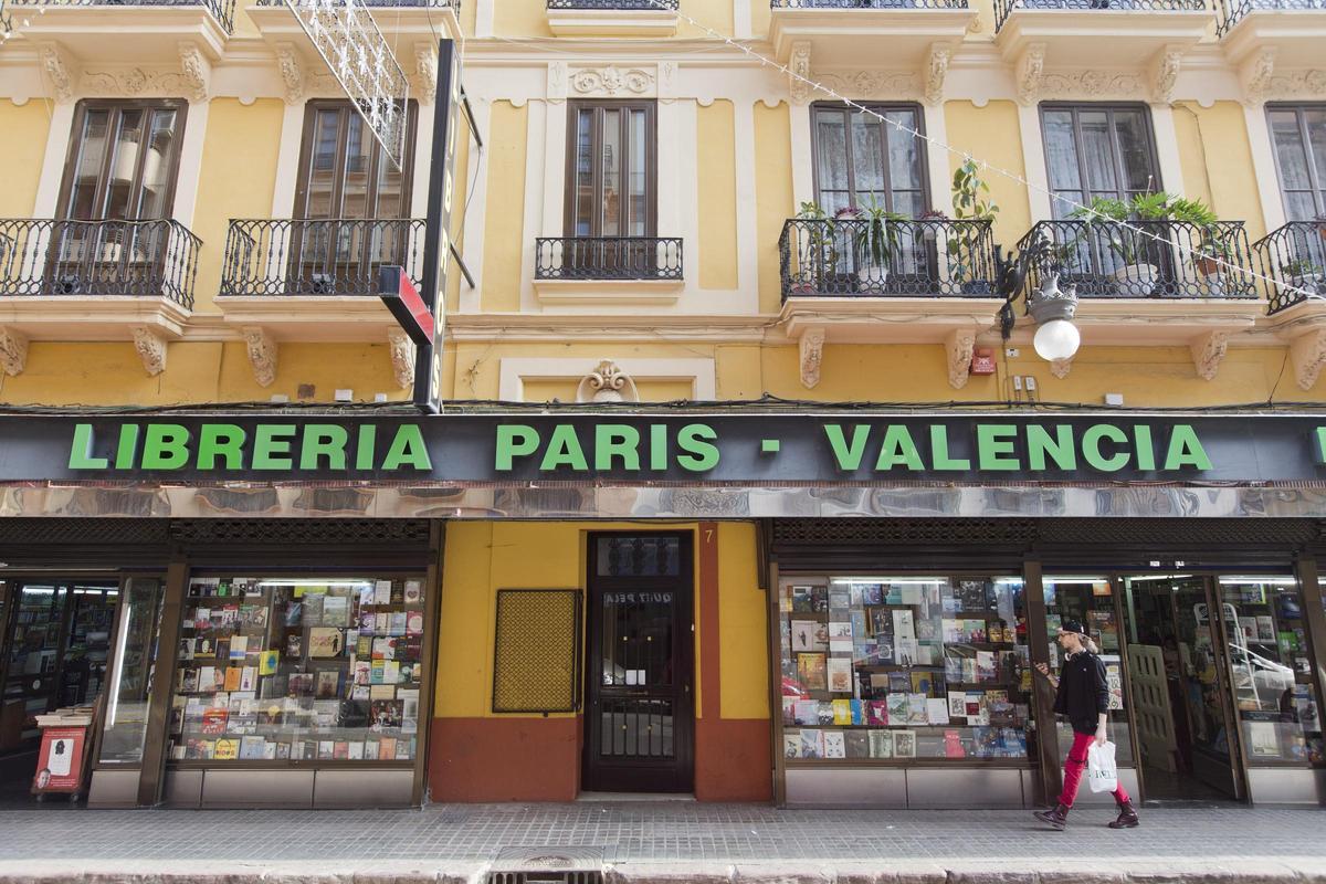 Librería Paris Valencia, en la calle Pelayo del barrio de La Roqueta