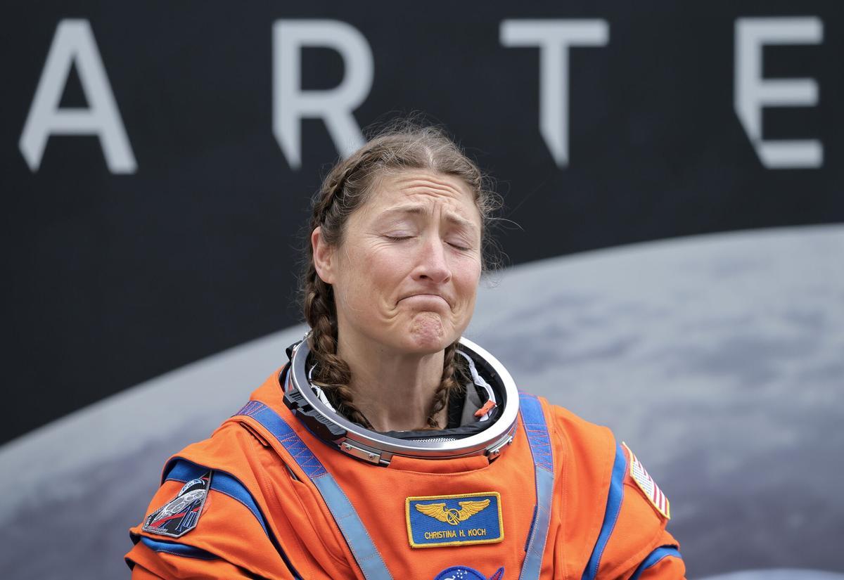 Las imágenes del lanzamiento de la misión Artemis II hacia la Luna.